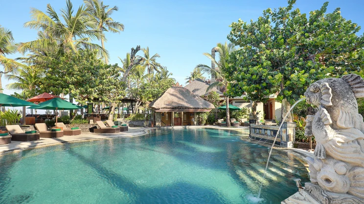 Legian Beach Hotel